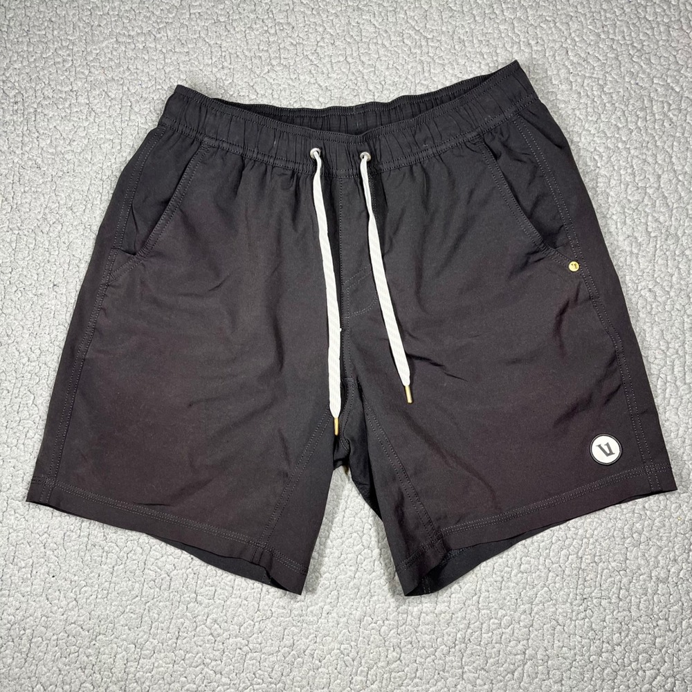 Vuori Kore Shorts Men M Lined Athletic Activewear Black Gorpcore